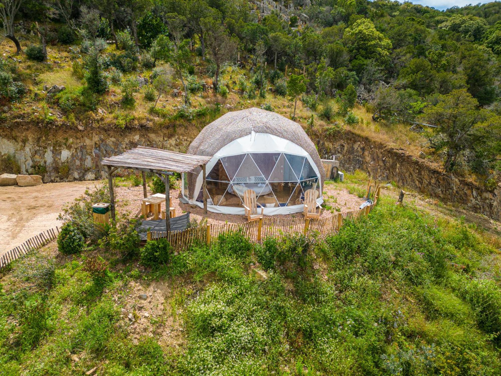 Domaine De Sonia - Logements Eco-Insolites ポルトヴェッキオ エクステリア 写真